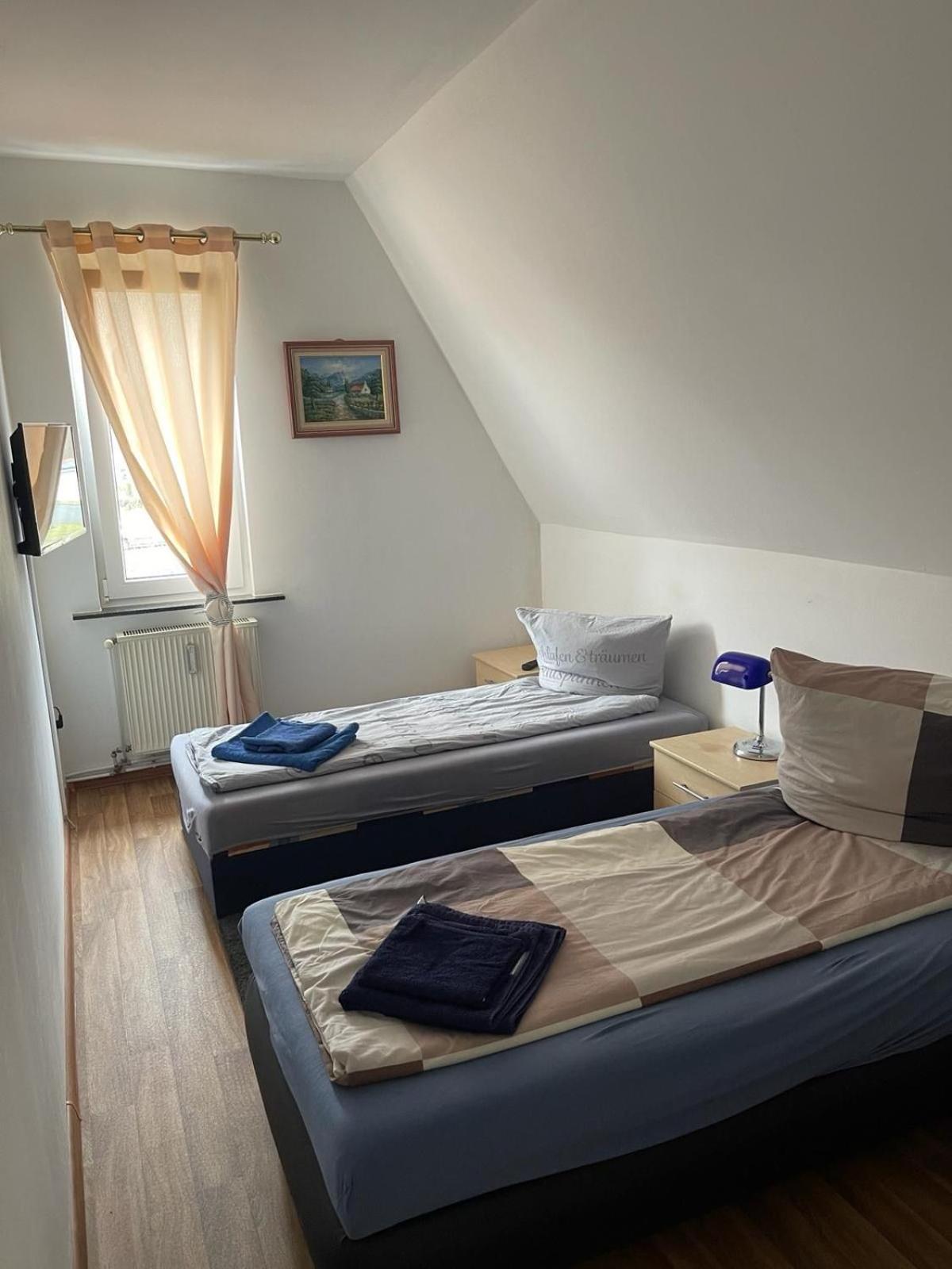 Lekoma Pension Niedergorsdorf Экстерьер фото